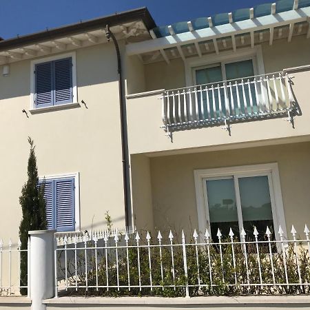 Home By Massi Lido di Camaiore Eksteriør bilde